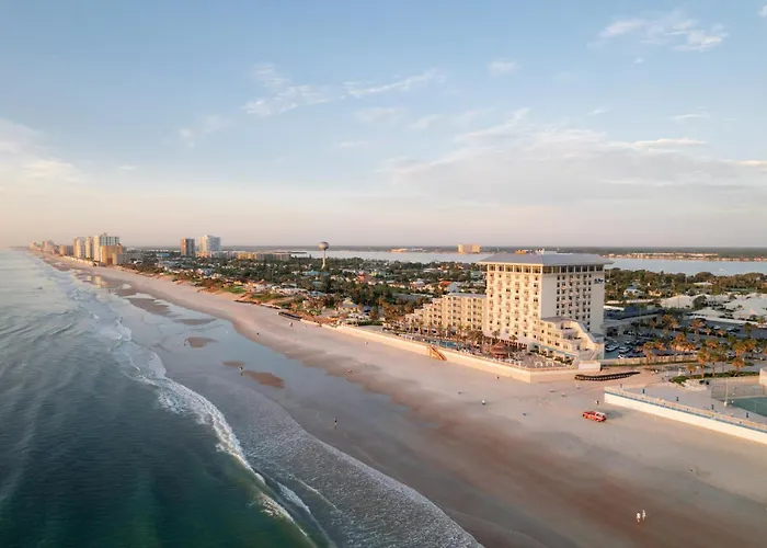 Top Pet-Friendly Accommodations in Daytona Beach